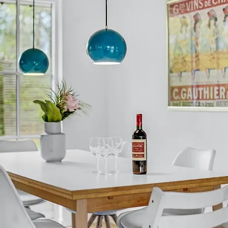 בית נופש Three-bedroom Holiday In *