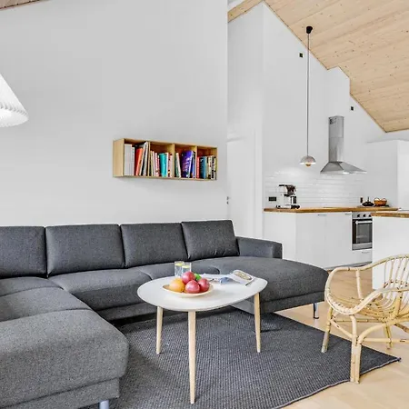 בית נופש Three-bedroom Holiday In