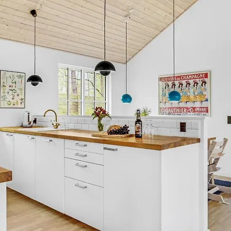 בית נופש Three-bedroom Holiday In גיללייה