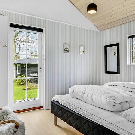 Three-bedroom Holiday In